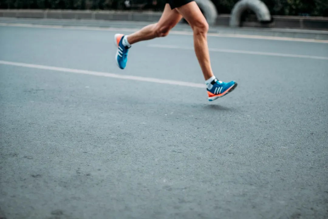 BFR Training for Runners: What the Evidence Really Shows
